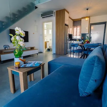 Stylish Loft - 50m From