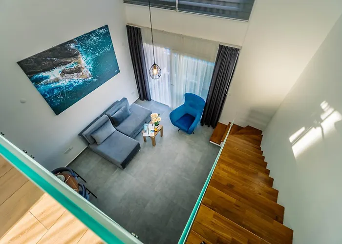 Stylish Loft - 50m From *